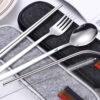 Ensemble de Vaisselle et Couverts Portable pour Camping - Portable, Durable et Parfait pour Tous les Voyages en Plein Air