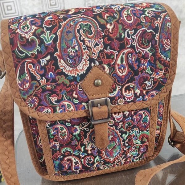 Sac Termeh avec design traditionnel persan – Stylé et fonctionnel