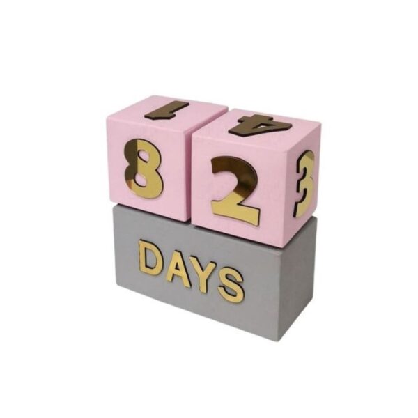 Calendrier de bureau en bois Cube – Organisateur de bureau moderne sans pile