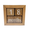 Calendrier de bureau en bois Cube – Affichage élégant pour la maison et le bureau