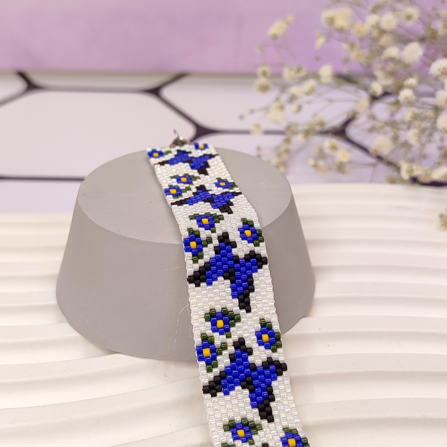 Bracelet Perlé Tissé – avec Design Papillon