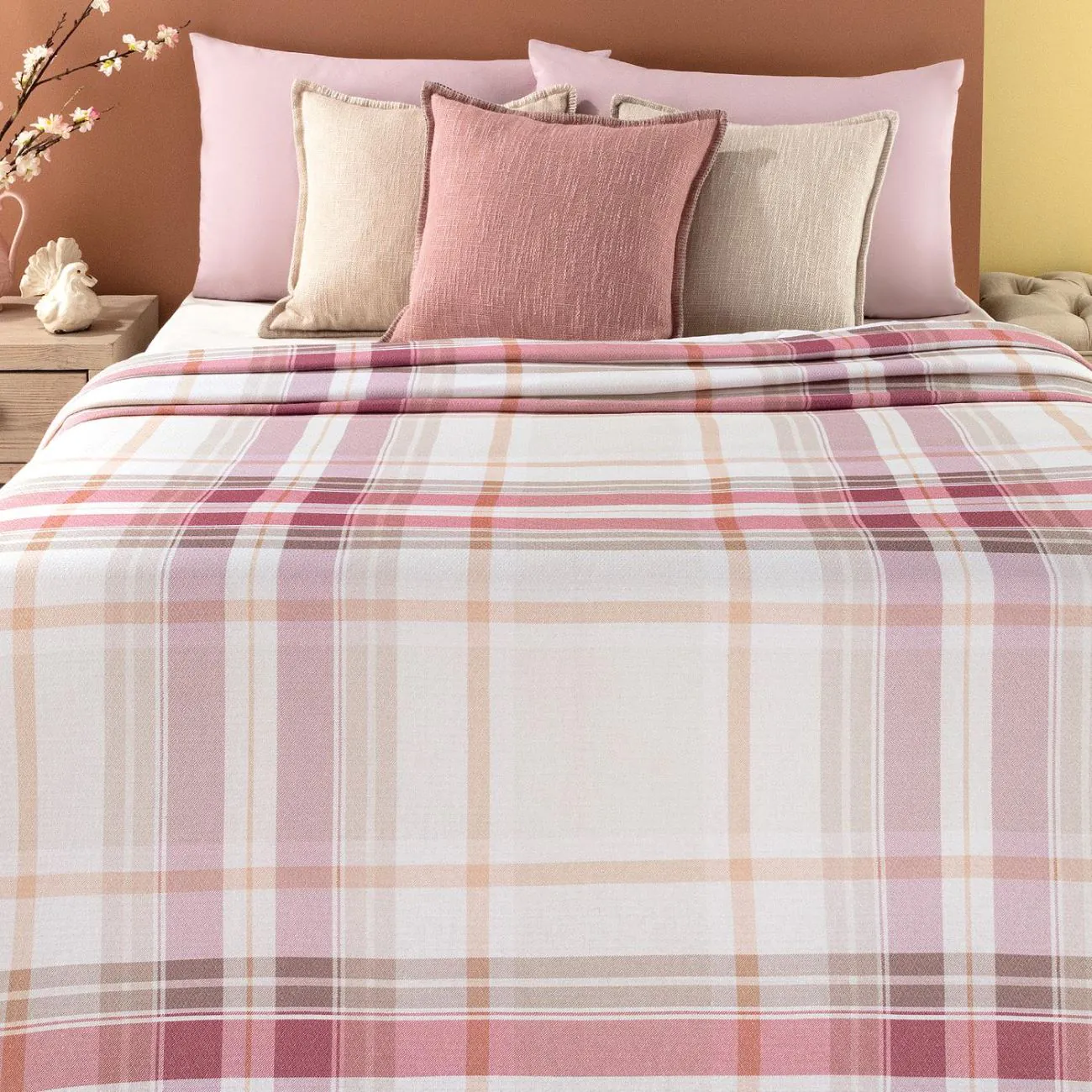 Couvre-Lit Double Madame Coco Modèle Aigle – Taille 220×200 cm