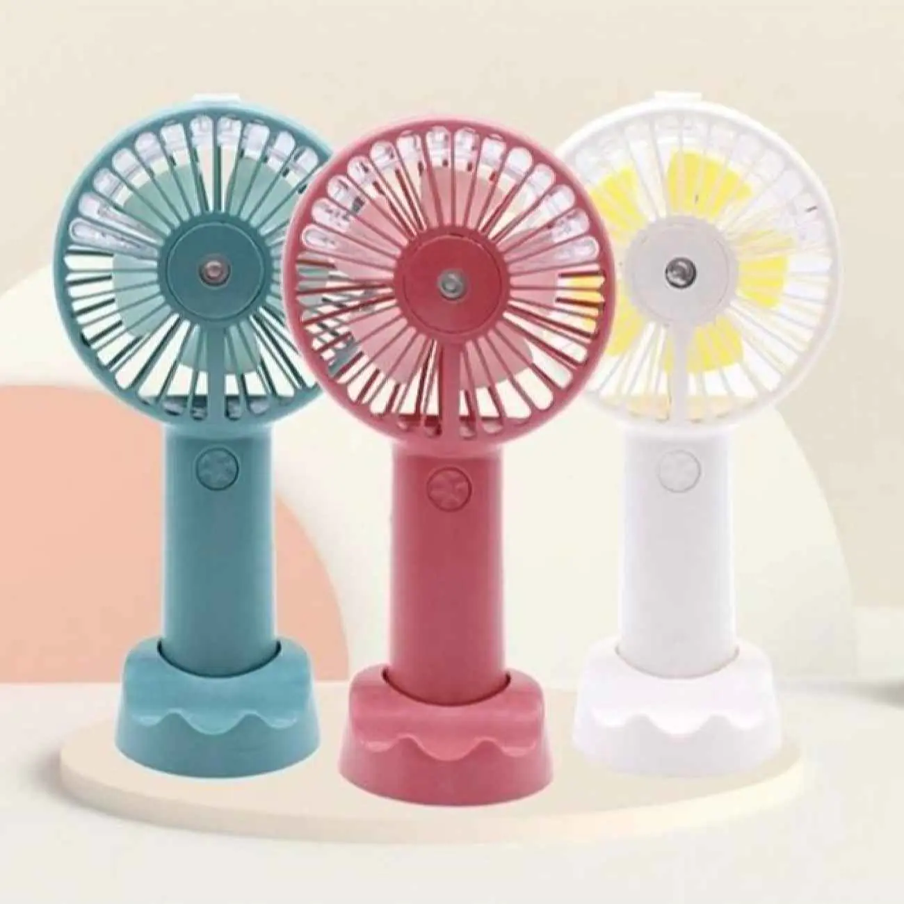 Ventilateur Portatif – Idéal pour les Activités en Plein Air comme la Randonnée, le Camping et les Pique-niques