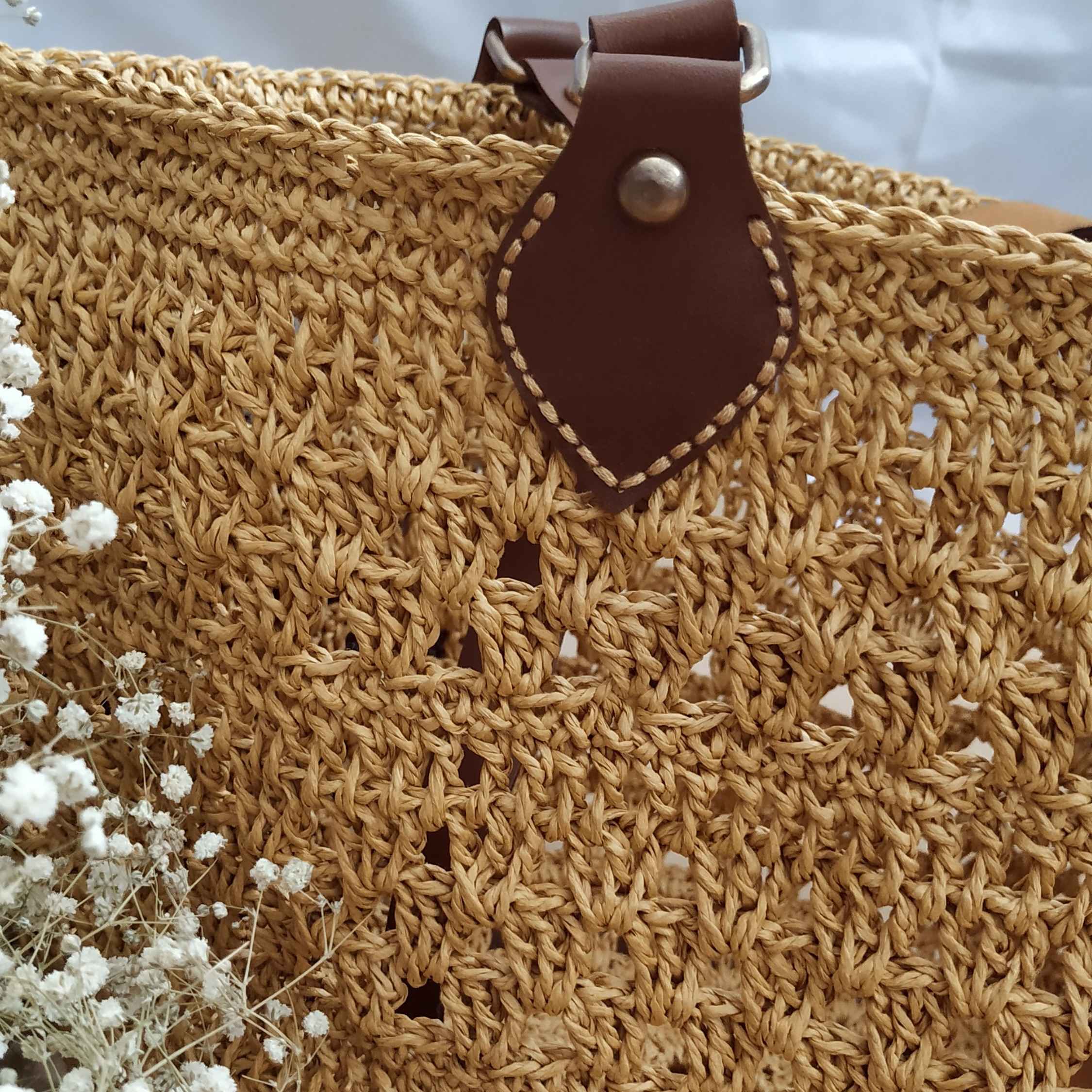 Sac fourre-tout en crochet boho en rafia - Un compagnon naturel pour tous les jours