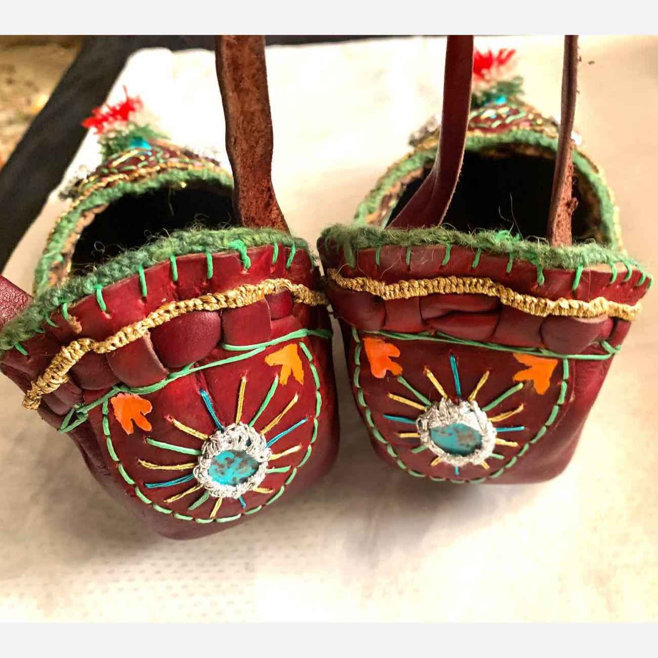 Traditions Charooq – Chaussons persans artisanaux