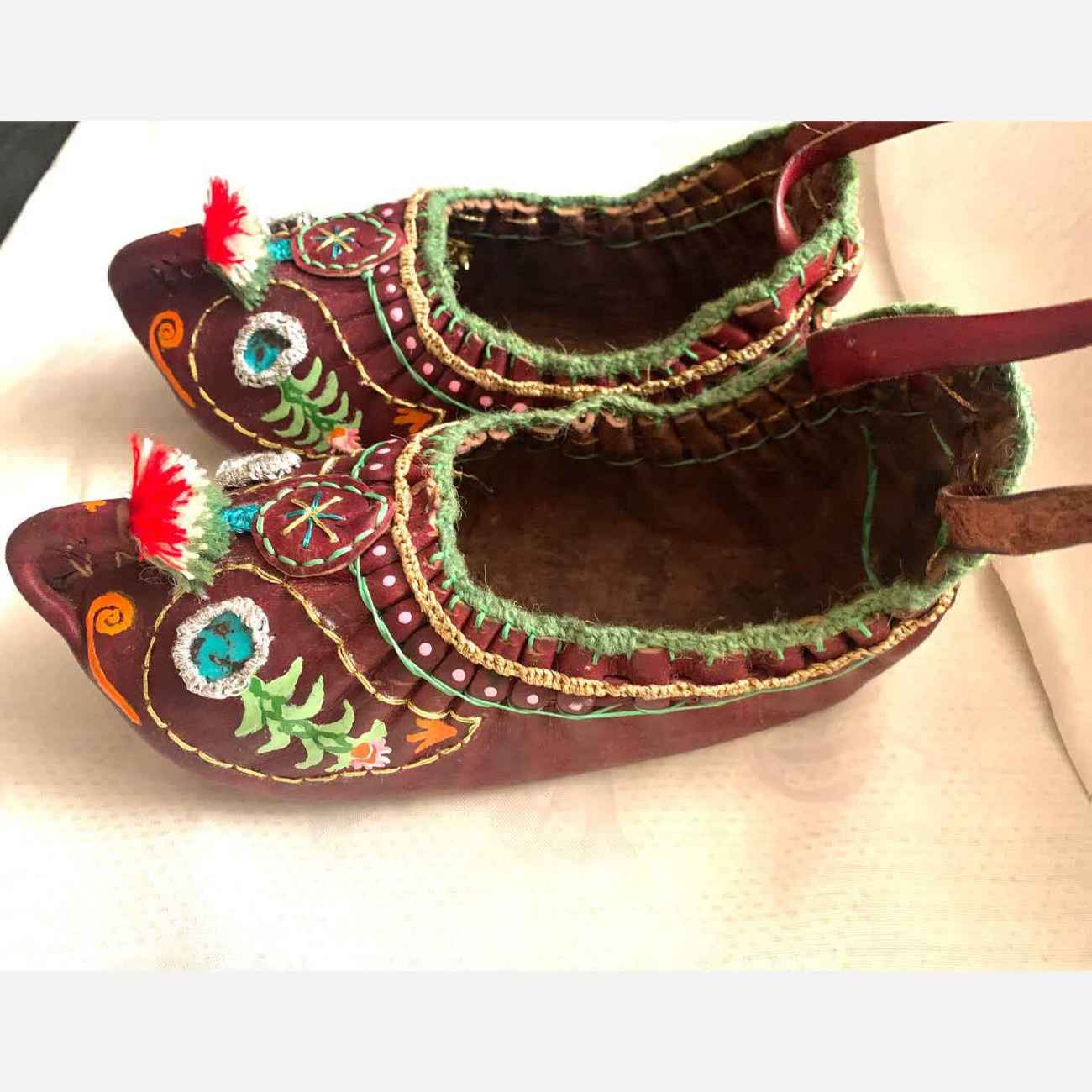 Traditions Charooq – Chaussons persans artisanaux