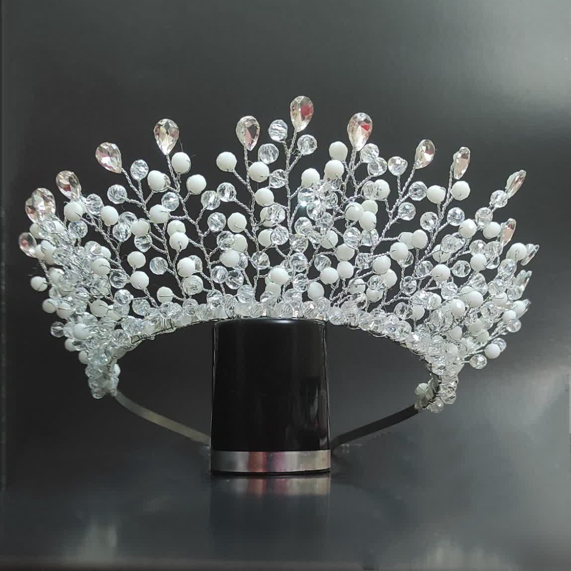 Diadème de mariage classique en cristal – Idéal pour les mariées et les événements formels