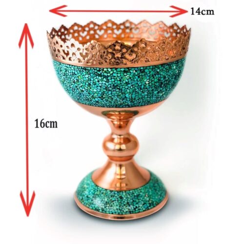 Coupe à noix en cuivre de 16 cm avec incrustation de turquoise de Neyshabur