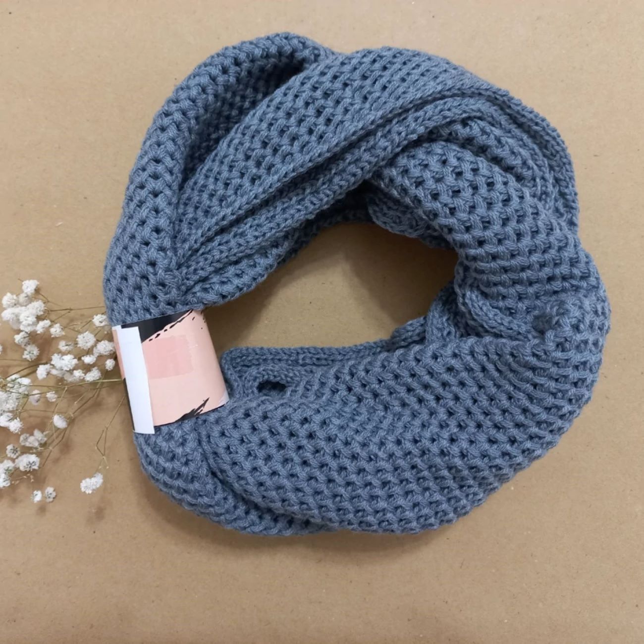 Foulard col tissé à la main – Parfait pour les temps froids et les superpositions