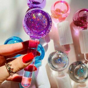 Set de massage facial Ice Globe – Outils rafraîchissants contre les poches et rides (2 pièces)
