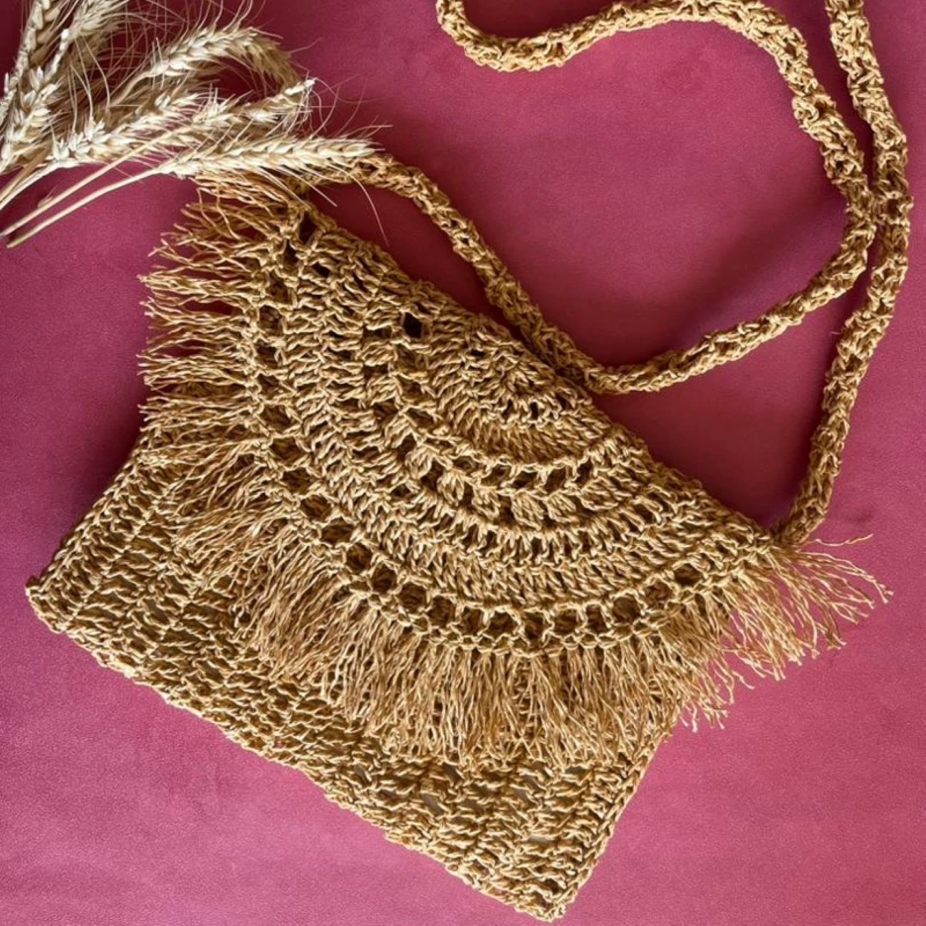 Sac en raphia inspiré par la nature – Parfait pour un usage quotidien et les séances photo