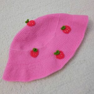 Chapeau Seau Crochet Fraise Rose – Adapté aux Activités de Plein Air et aux Événements Musicaux