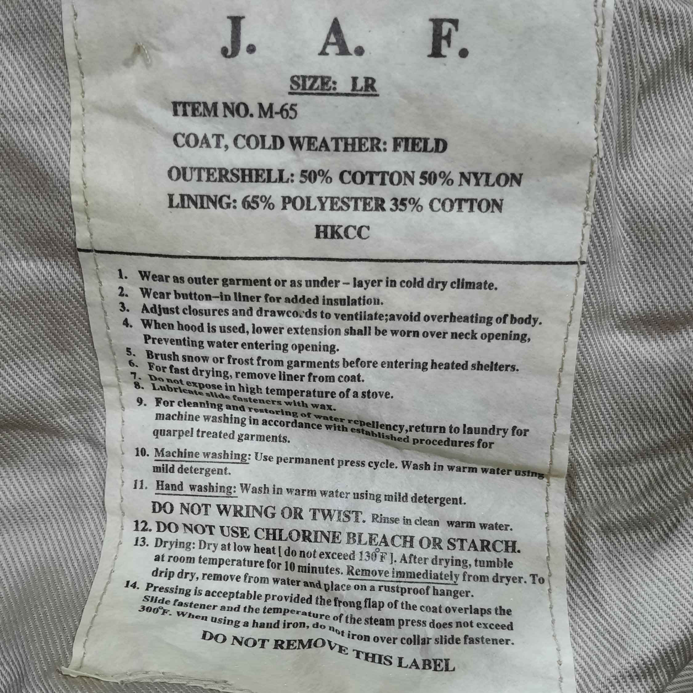 Manteau militaire camouflage de caille – Adapté aux environnements montagneux ou forestiers
