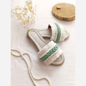 Sandale Chausson Macramé Fait Main avec Motif Fleur de Camomille