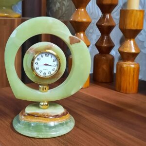 Horloge de Bureau en Pierre de Marbre en Forme de Cœur – Design Unique