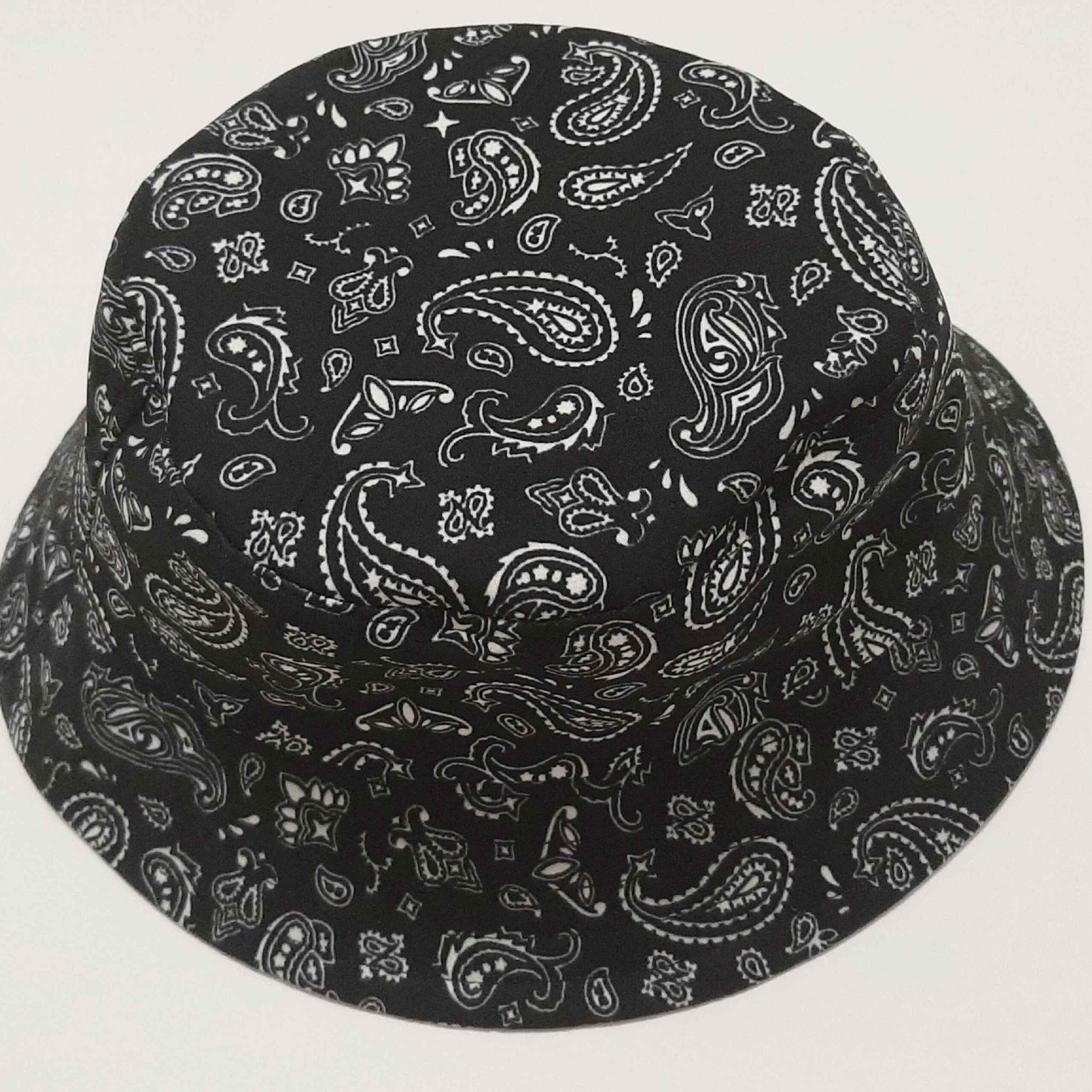 Chapeau Bob Paisley – Adapté aux Styles Artistiques et Esprit Libre