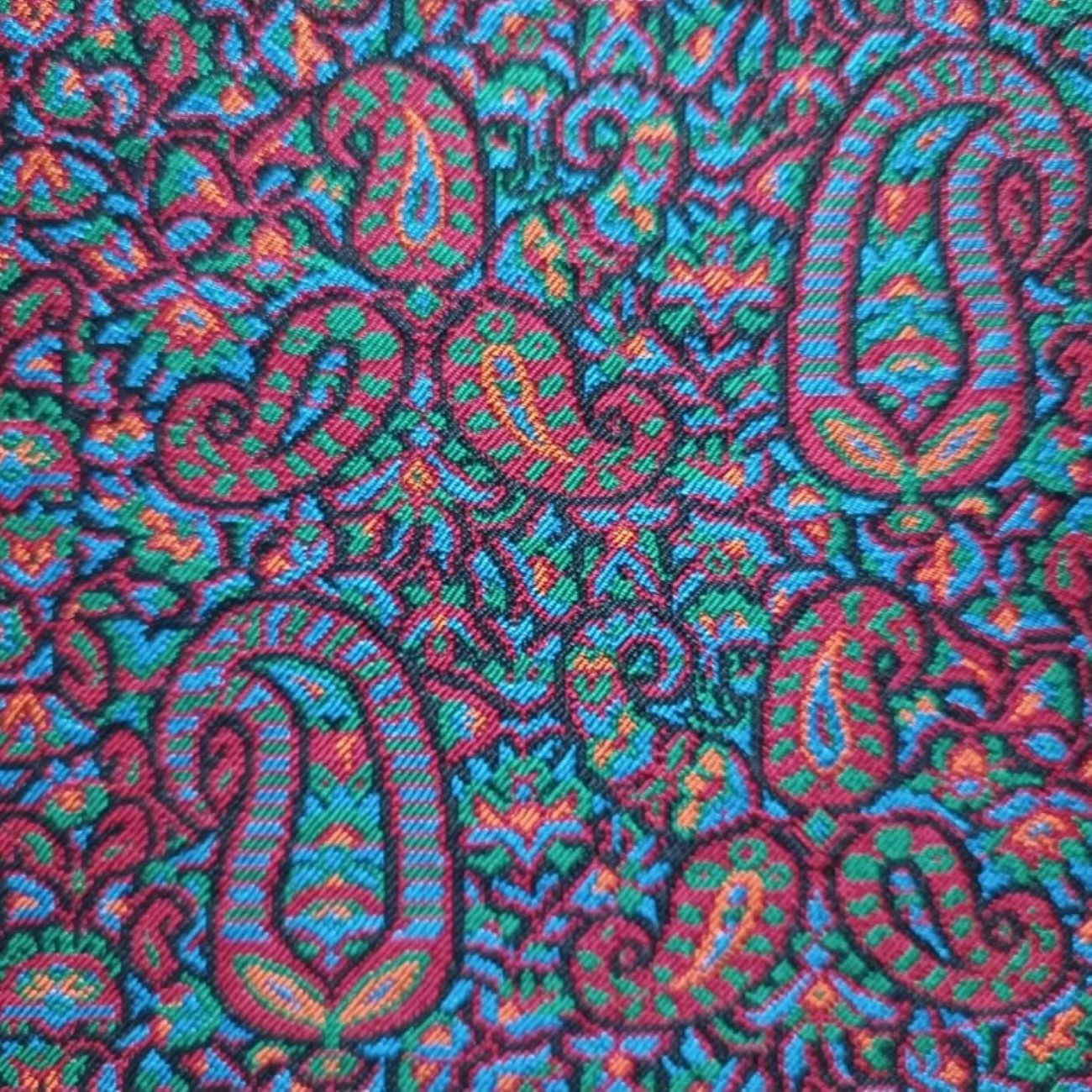 Termeh persan : fils de tradition et de beauté
